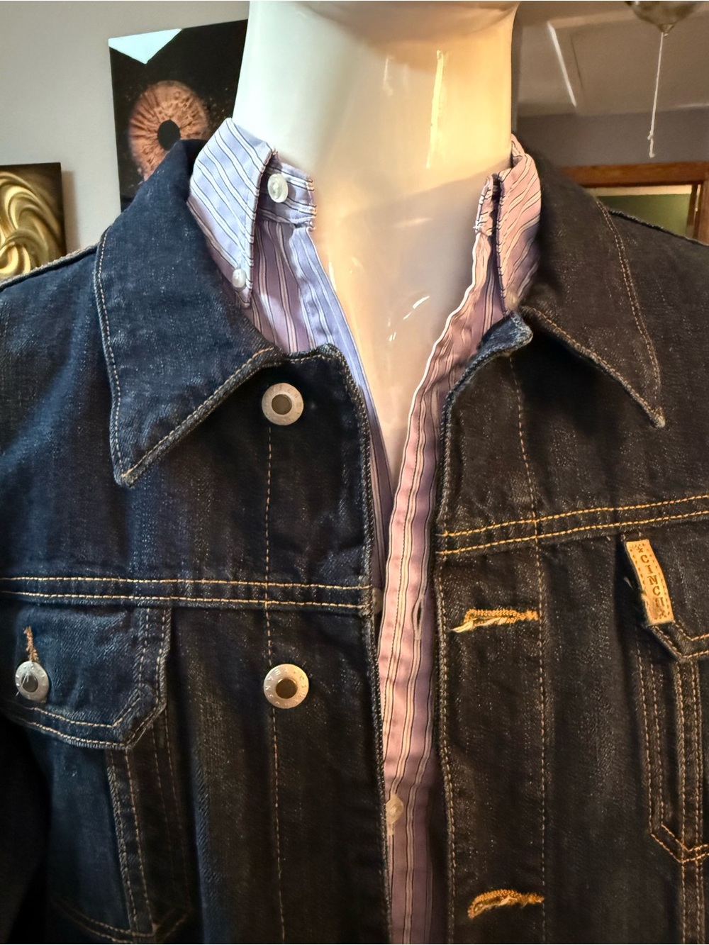 Cinch Men’s Black Denim Shirt Jacket with Contrast Stitching - Picture 3 of 5